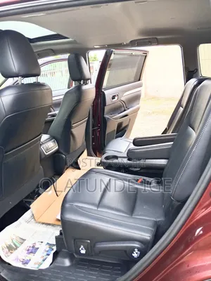Toyota Highlander XLE V6 4x4 (3.5L 6cyl 6A) 2016 Burgundy