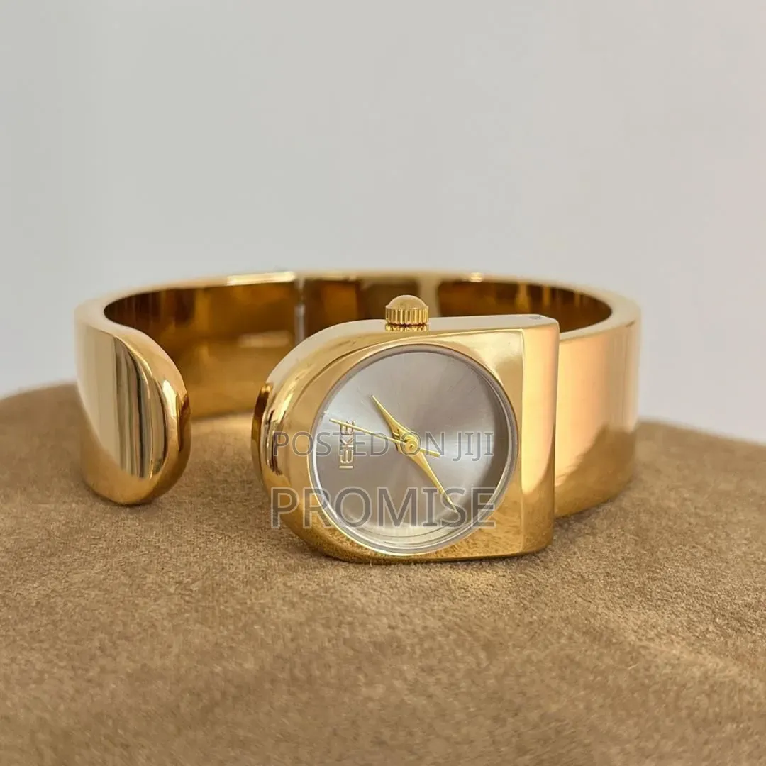 Female Wrist Watch
