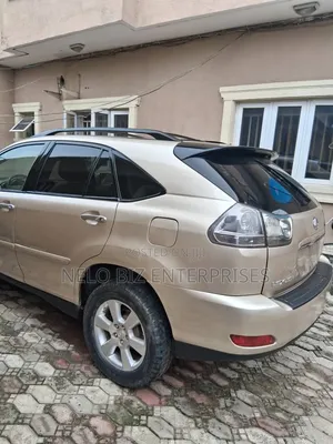 Lexus RX 330 2005 Gold