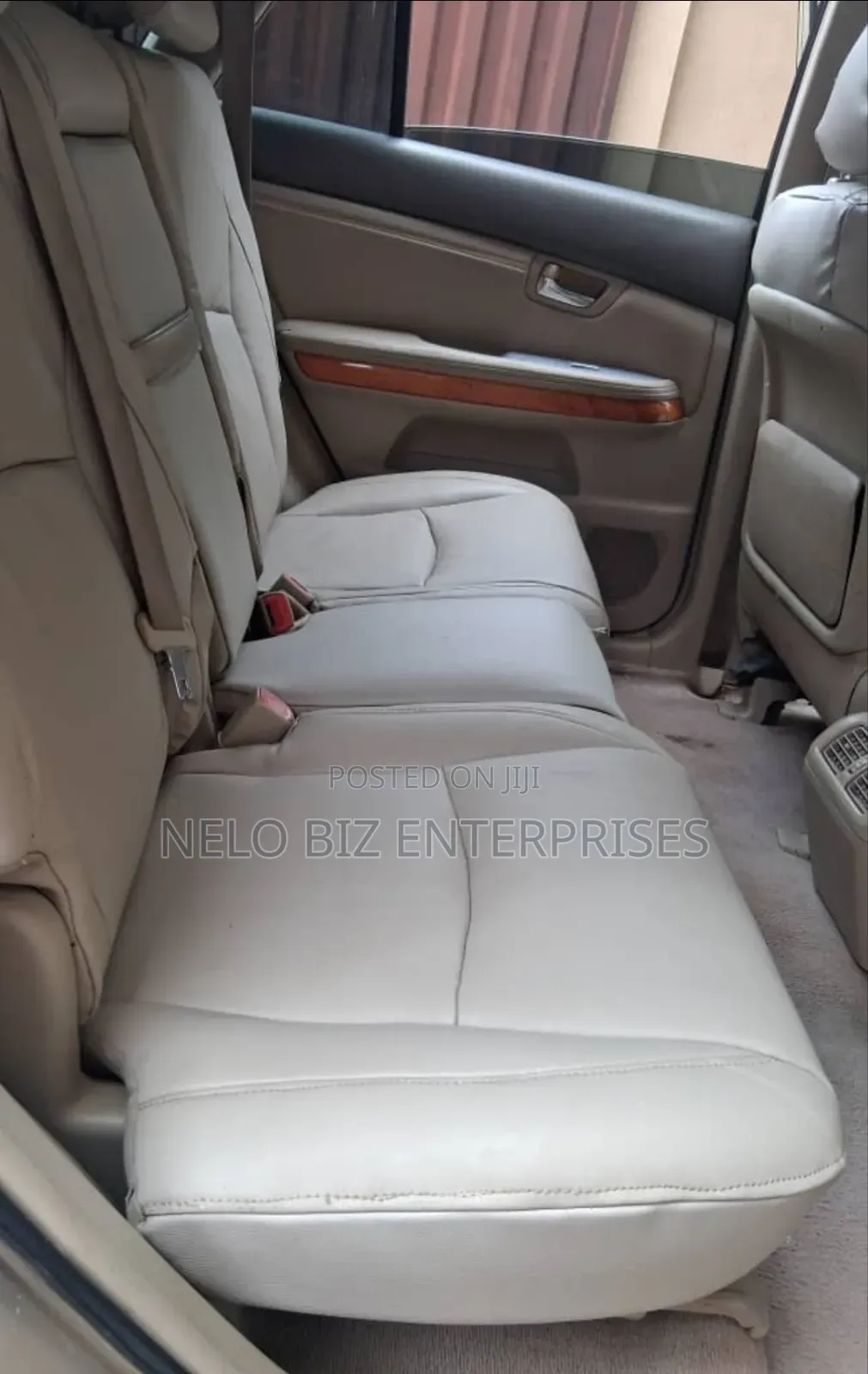 Lexus RX 330 2005 Gold