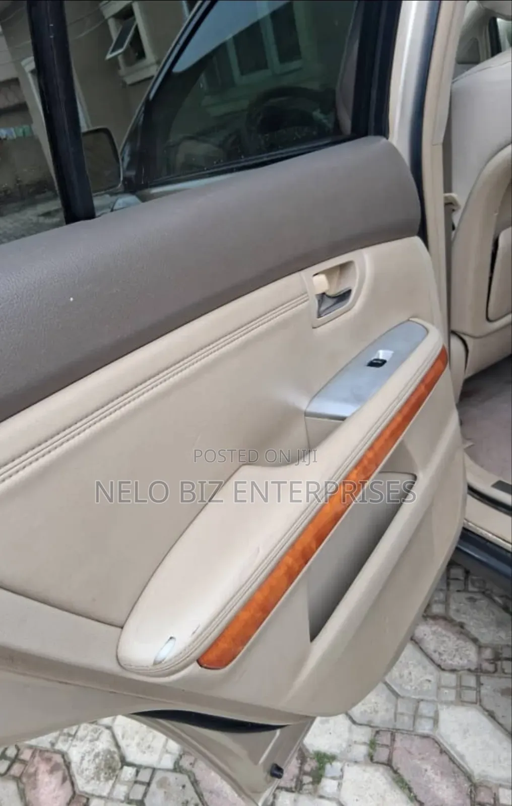 Lexus RX 330 2005 Gold