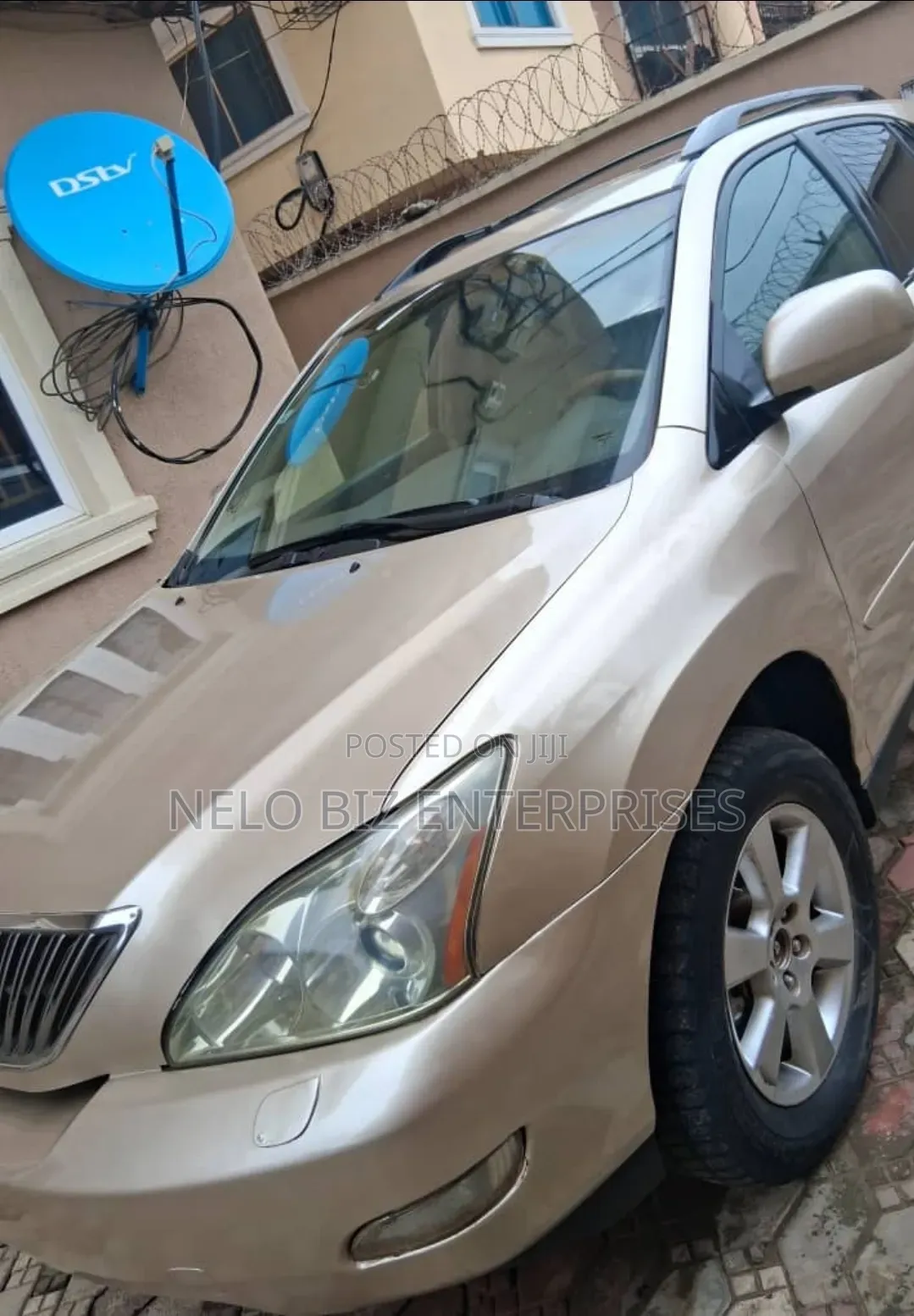Lexus RX 330 2005 Gold