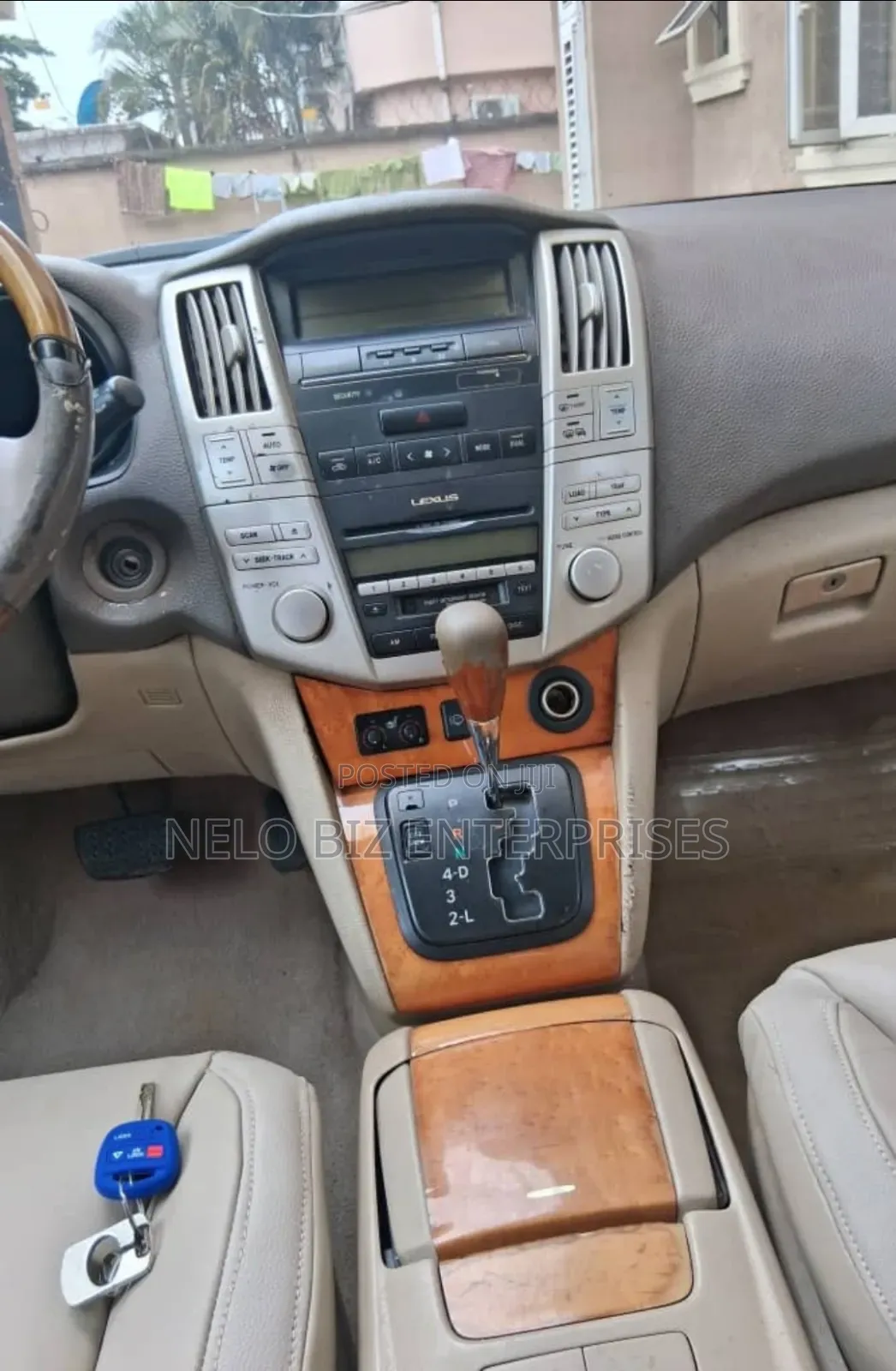 Lexus RX 330 2005 Gold