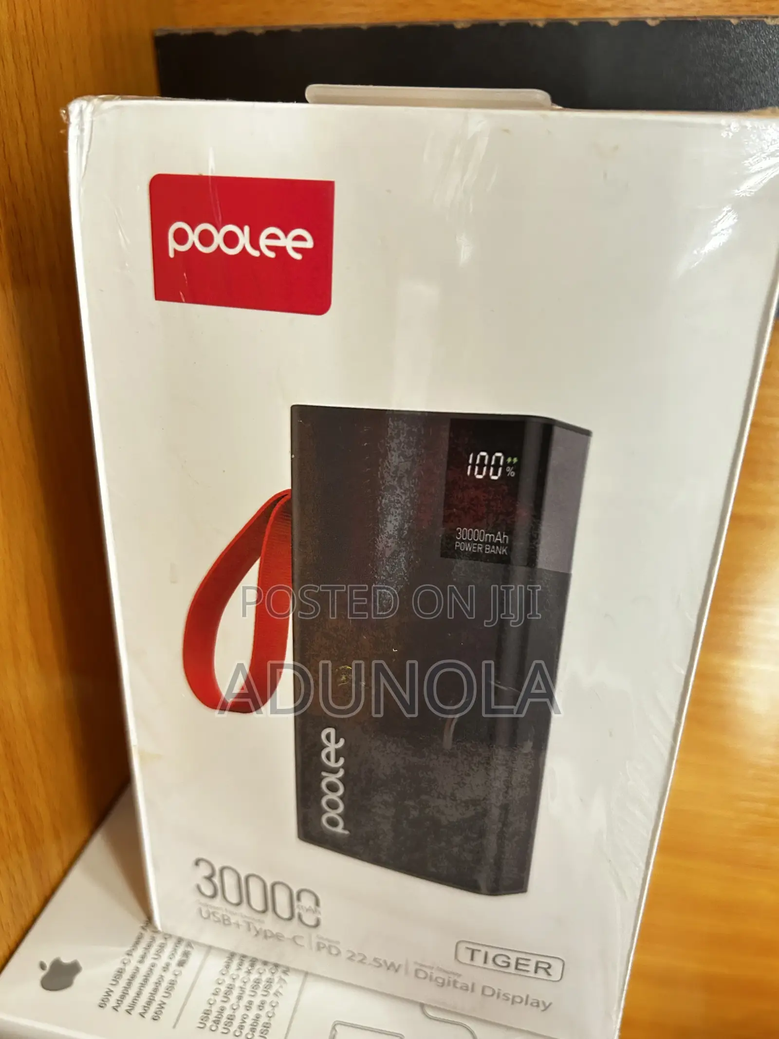 Poole Fast Charging Power Bank