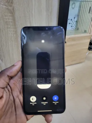 Apple iPhone XS Max 64 GB Black