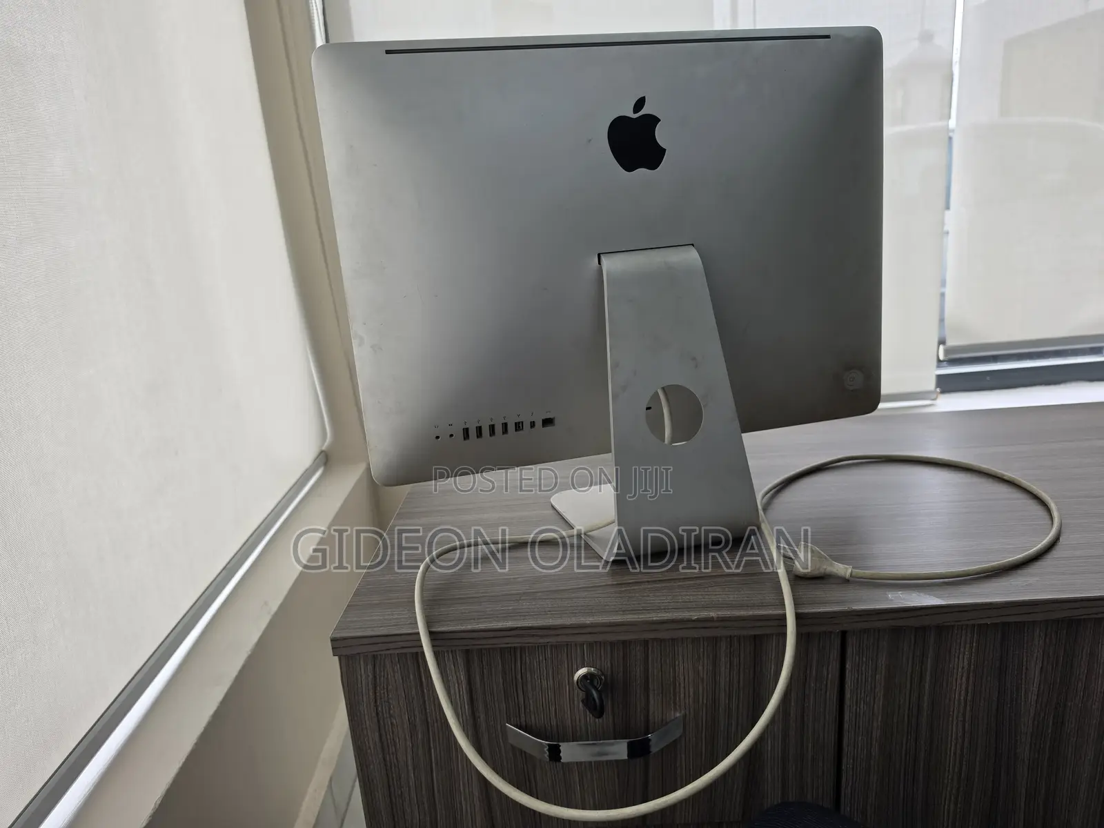 iMac 2011 512gb HDD 8gb Ram Intel Corei5