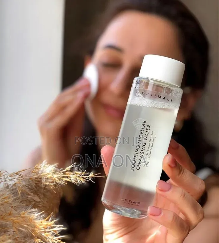 Optimals Soothing Micellar Cleansing Water