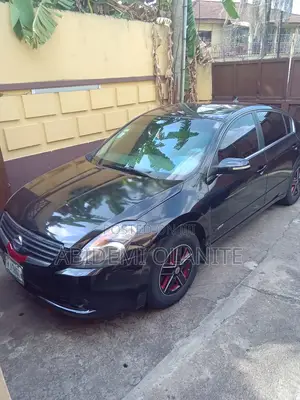 Nissan Altima 2.5 2010 Black