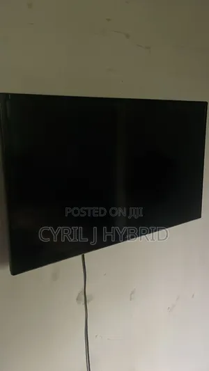 Led Smart Hd Tv With DVD Player