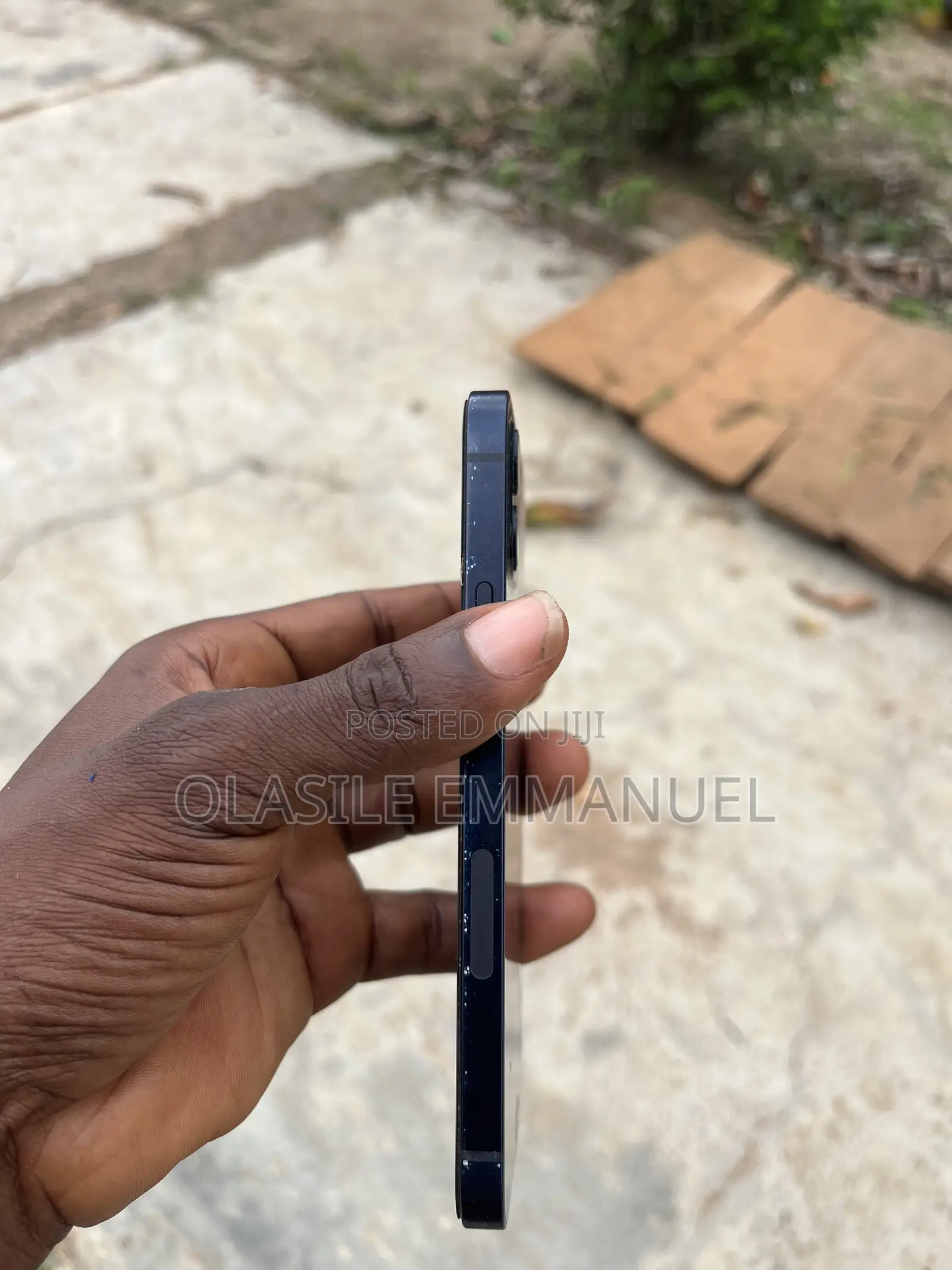 Apple iPhone 12 64 GB Blue