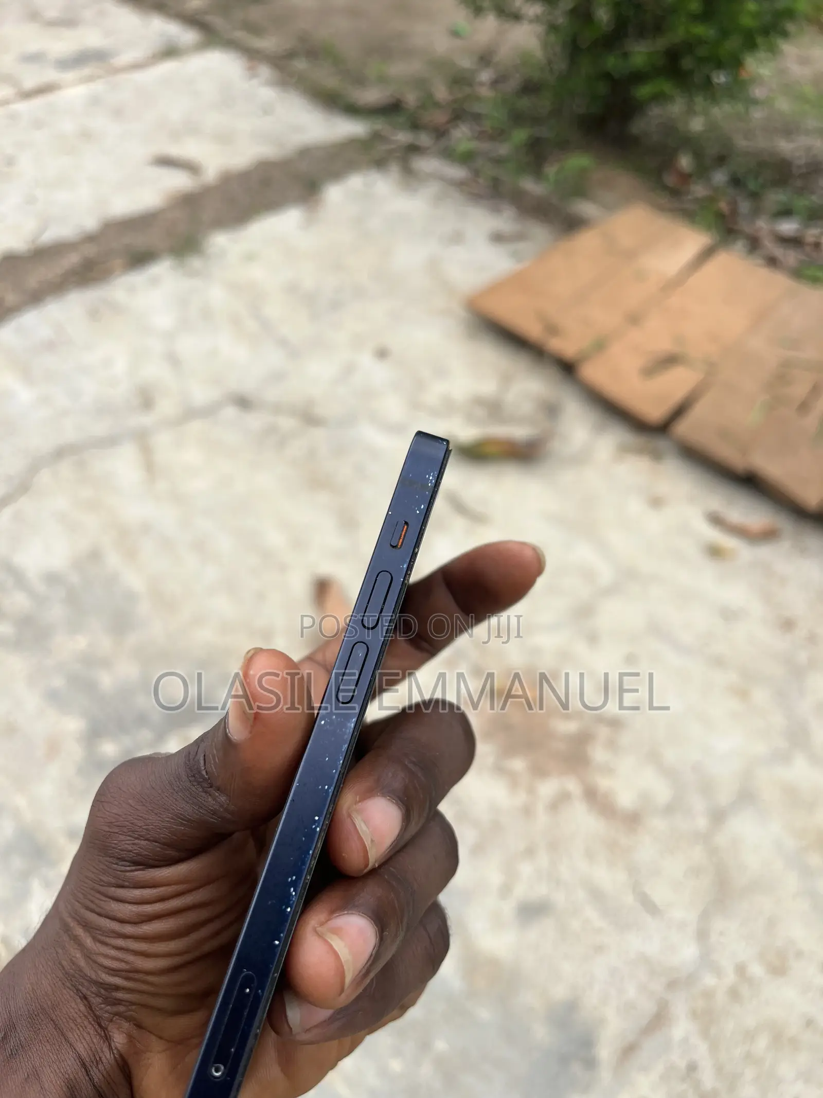 Apple iPhone 12 64 GB Blue