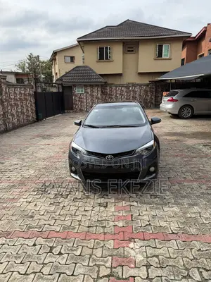Toyota Corolla 2016 Blue