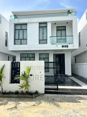 5bdrm Duplex in Chevron for sale