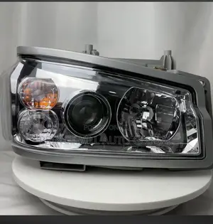 Brand New Head Lamp How