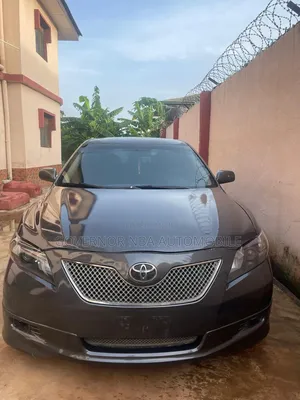 Toyota Camry SE 4dr Sedan (2.4L 4cyl 5A) 2009 Gray