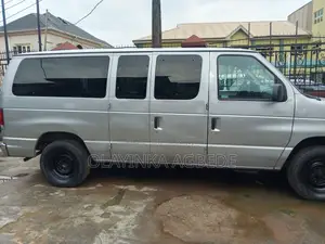 Ford E250 2008 White