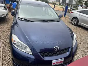 Toyota Matrix 2009 Blue