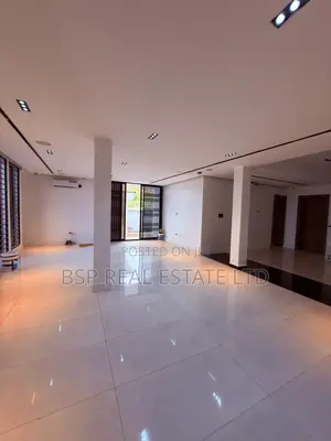 4bdrm Townhouse / Terrace in Maitama for rent