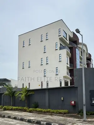 4bdrm Maisonette in Ikoyi for rent