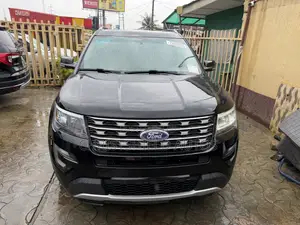 Ford Explorer XLT 4dr SUV AWD (3.5L 6cyl 6A) 2016 Black
