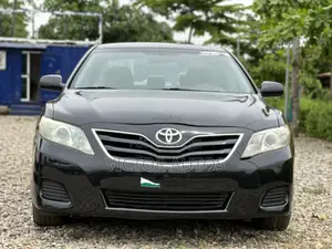 Toyota Camry 2010 Black