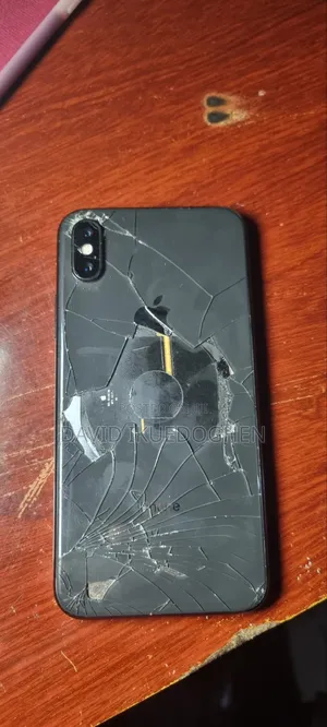 Apple iPhone X 64 GB Black