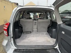 Toyota RAV4 2.5 4x4 2010 Silver