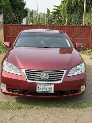 Lexus ES 350 2010 Red