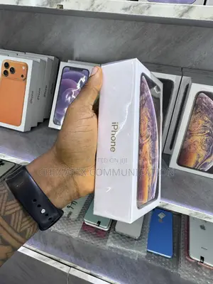 New Apple iPhone XS Max 256 GB Gold