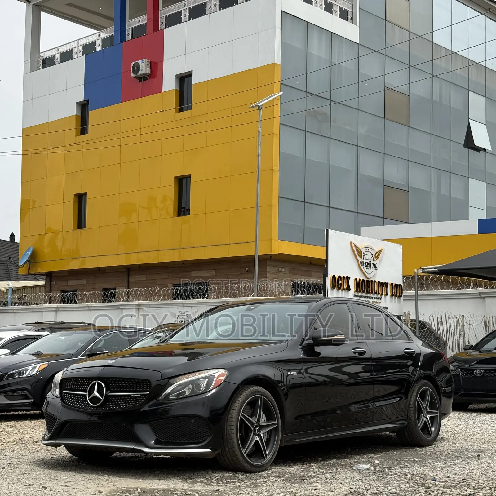 Mercedes-Benz C43 2017 Black