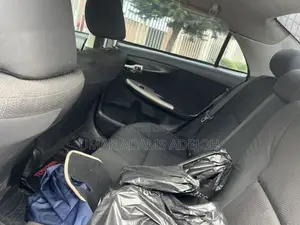 Toyota Corolla 2012 Black