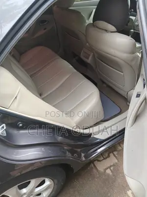 Toyota Camry 2011 Gray