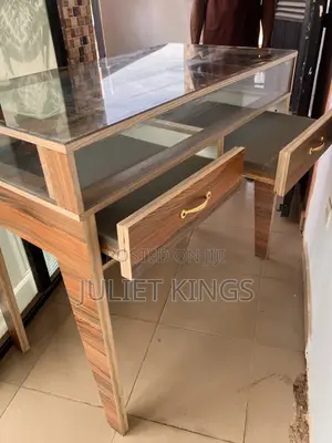 Jewelry Display Glass