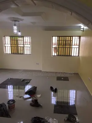 3bdrm Block of Flats in Akowo, Ibadan Polytechnic/University for sale