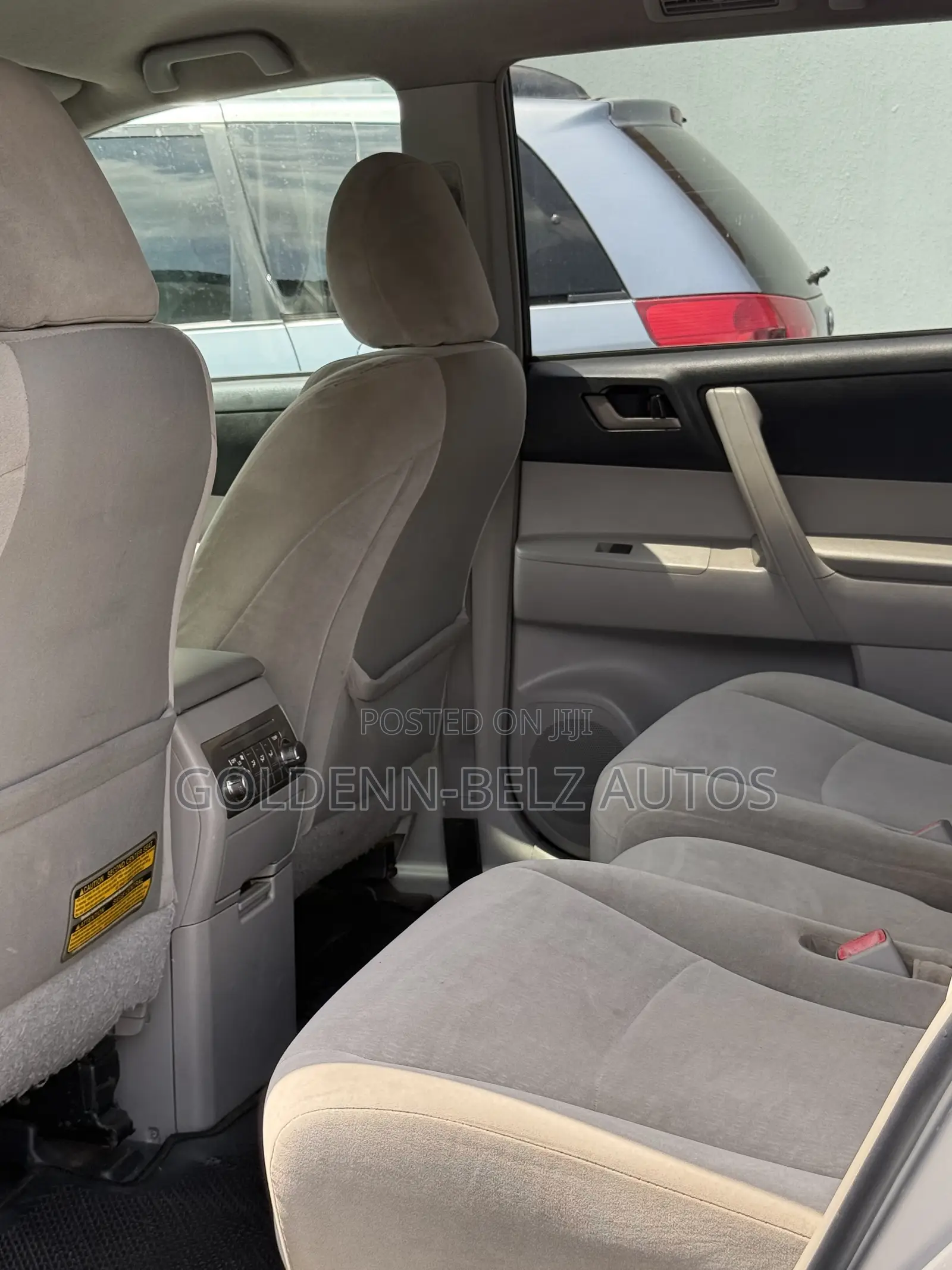 Toyota Highlander 2012 Silver