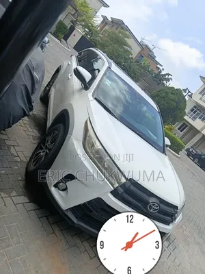 Toyota Highlander Limited 4x2 V6 (3.5L 6cyl 8A) 2018 White