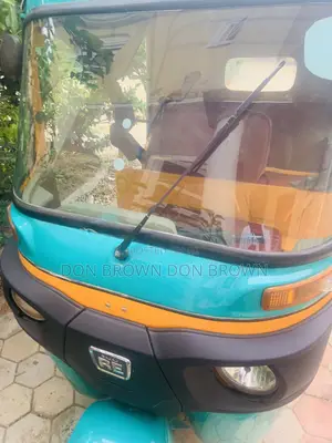 Bajaj RE 2020 Yellow