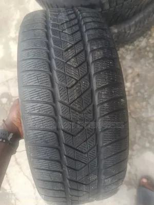 255/55r19 Grade a Tokunbo Tyres