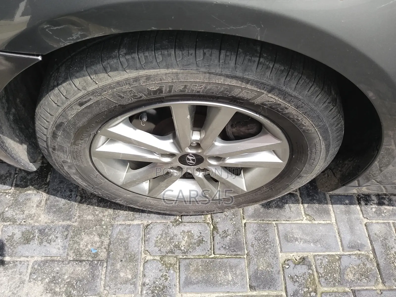 Hyundai Sonata 2011 Gray