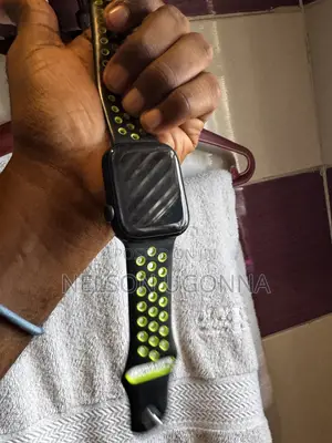 Apple Watch Series 8 45mm GPS for Sale