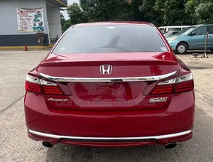 Honda Accord 2017 Red