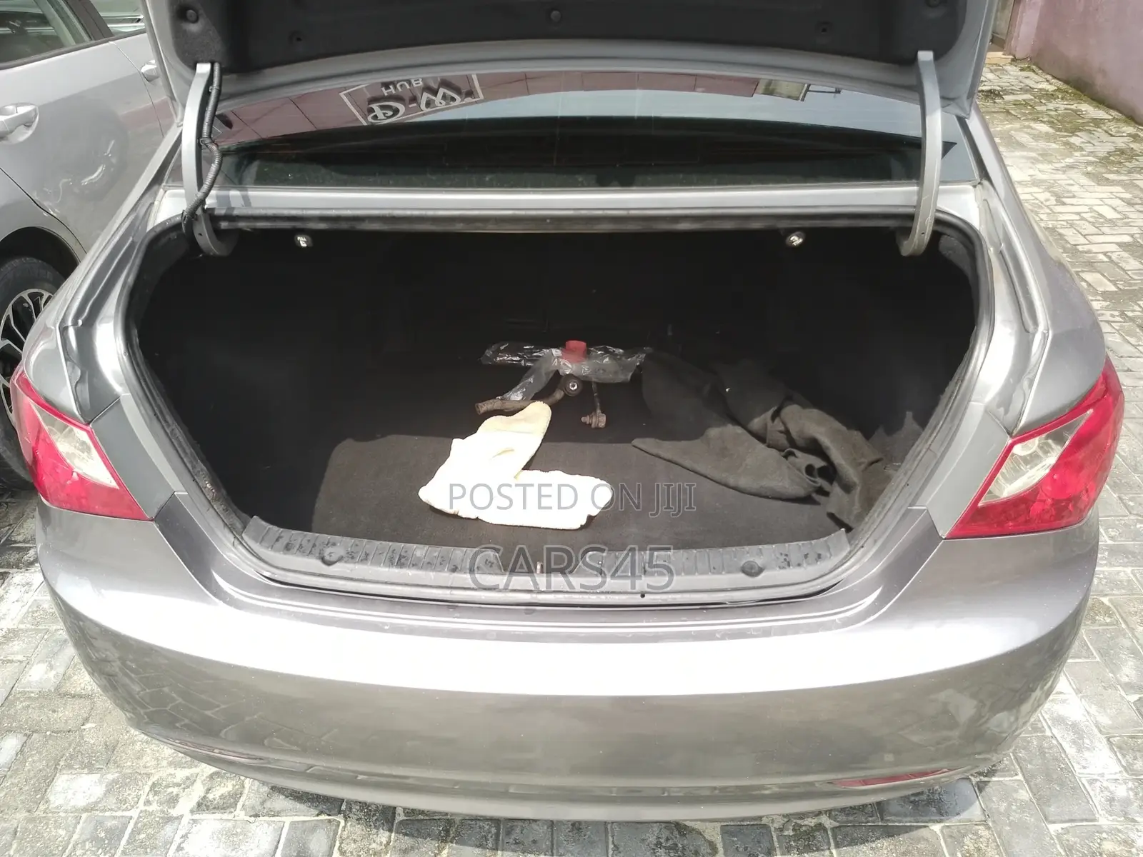 Hyundai Sonata 2011 Gray