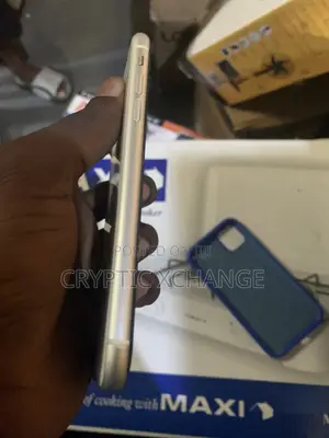 Apple iPhone 11 128 GB White