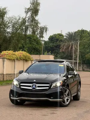 Mercedes-Benz GLA 250 2015 Black