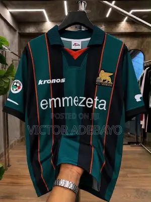 Venazia Jersey