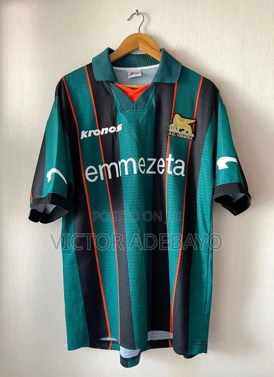 Venazia Jersey