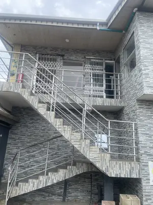 Shop to Let
