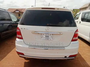 Mercedes-Benz GL-Class GL450 4MATIC 4dr SUV AWD (4.7L 8cyl Turbo 7A)