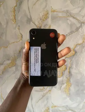 Apple iPhone XR 64 GB Black
