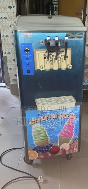 Commercial Standing Ice Cream Machine
